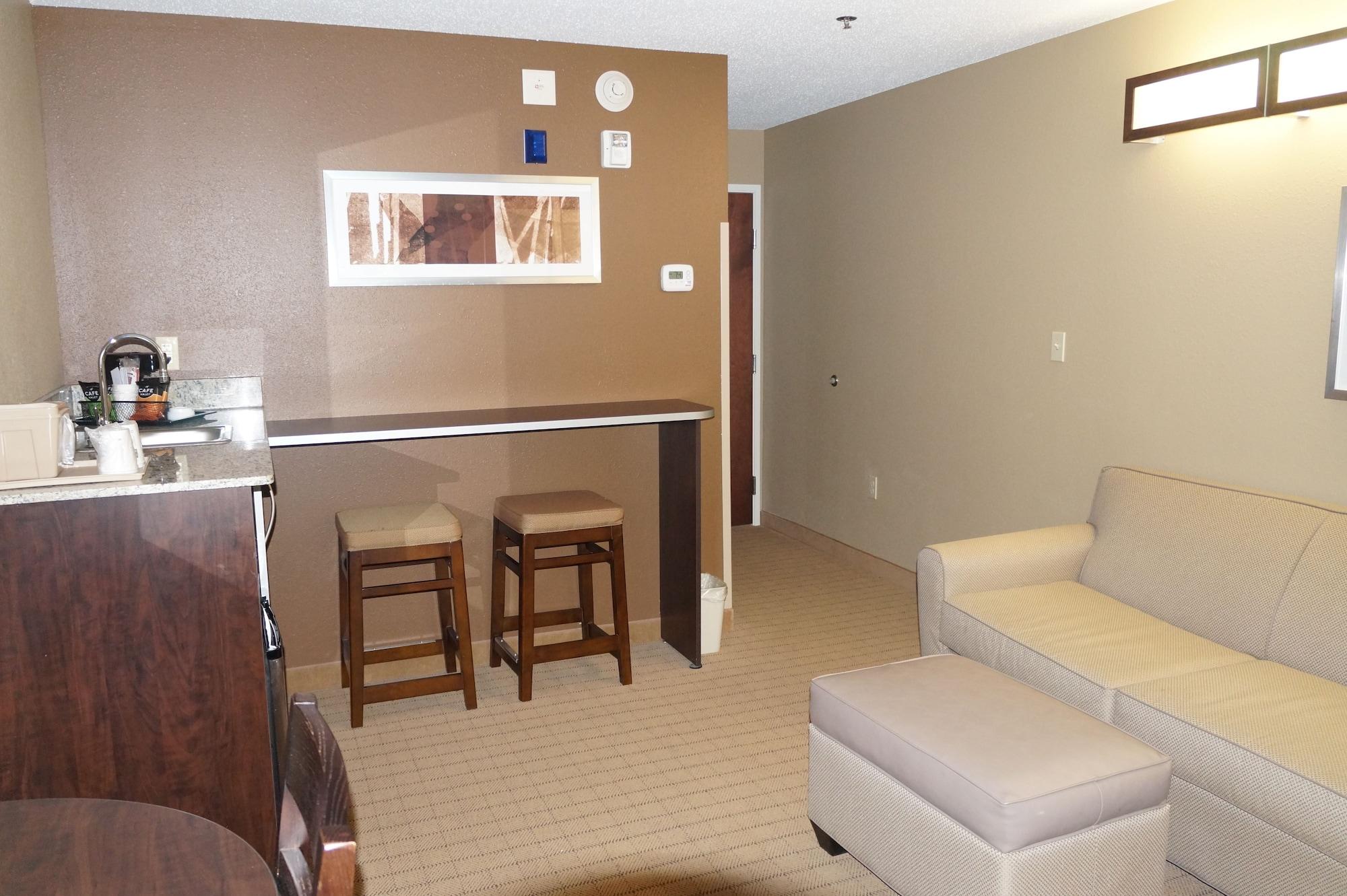 Microtel Inn & Suites By Wyndham Cambridge Dış mekan fotoğraf